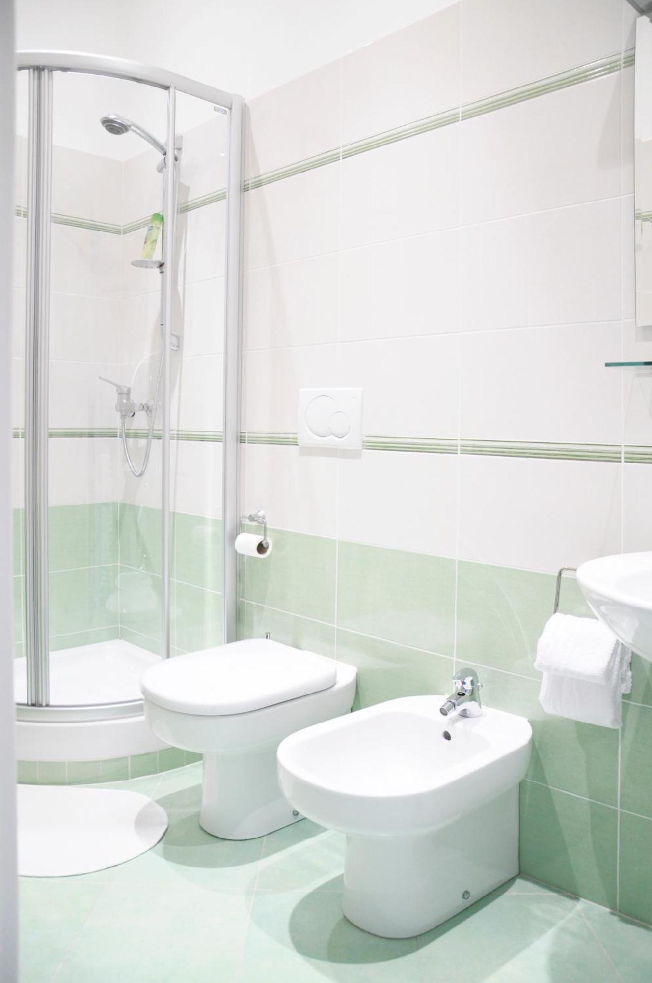 B&B Trieste Plus מראה חיצוני תמונה