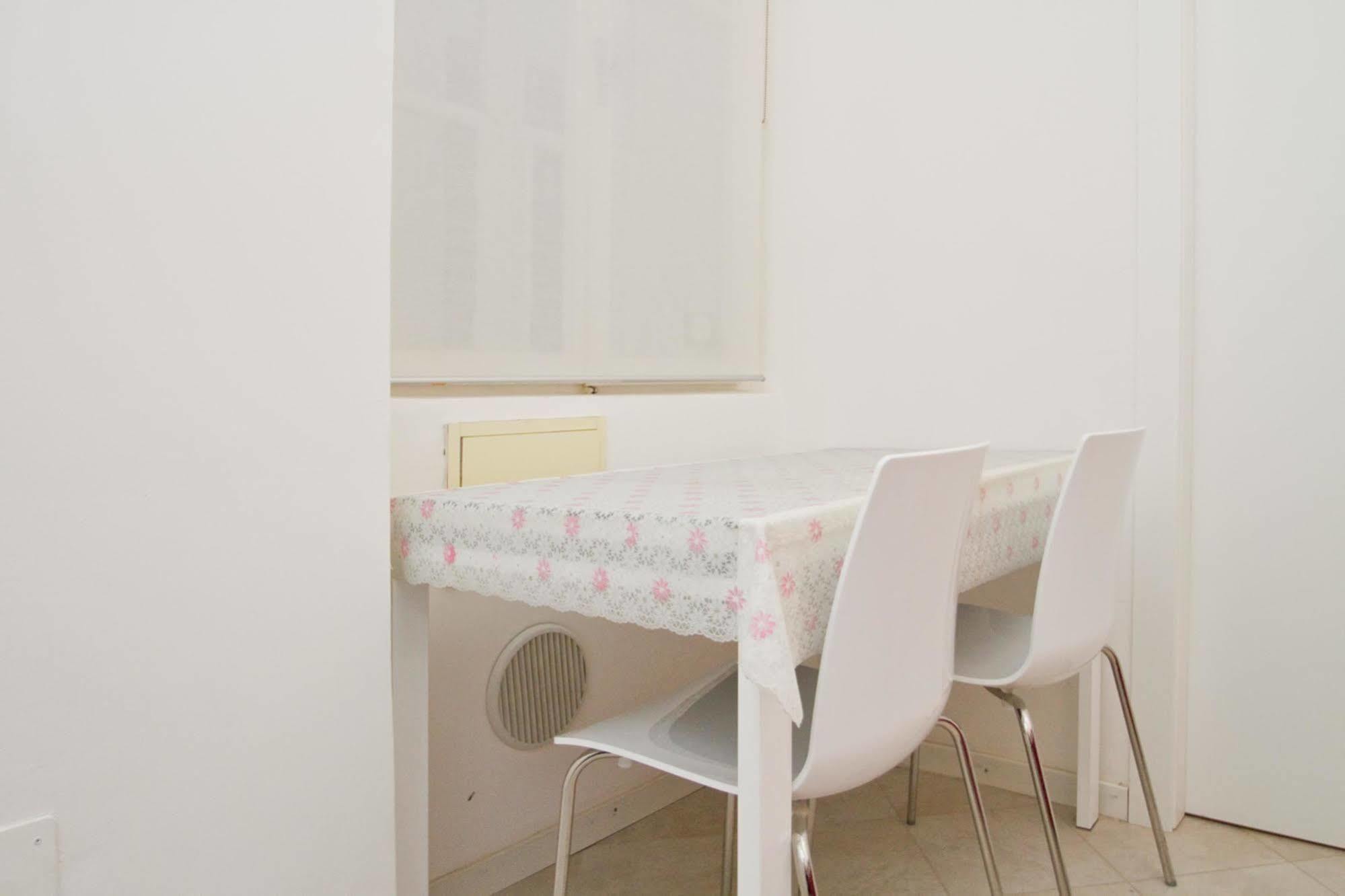 B&B Trieste Plus מראה חיצוני תמונה