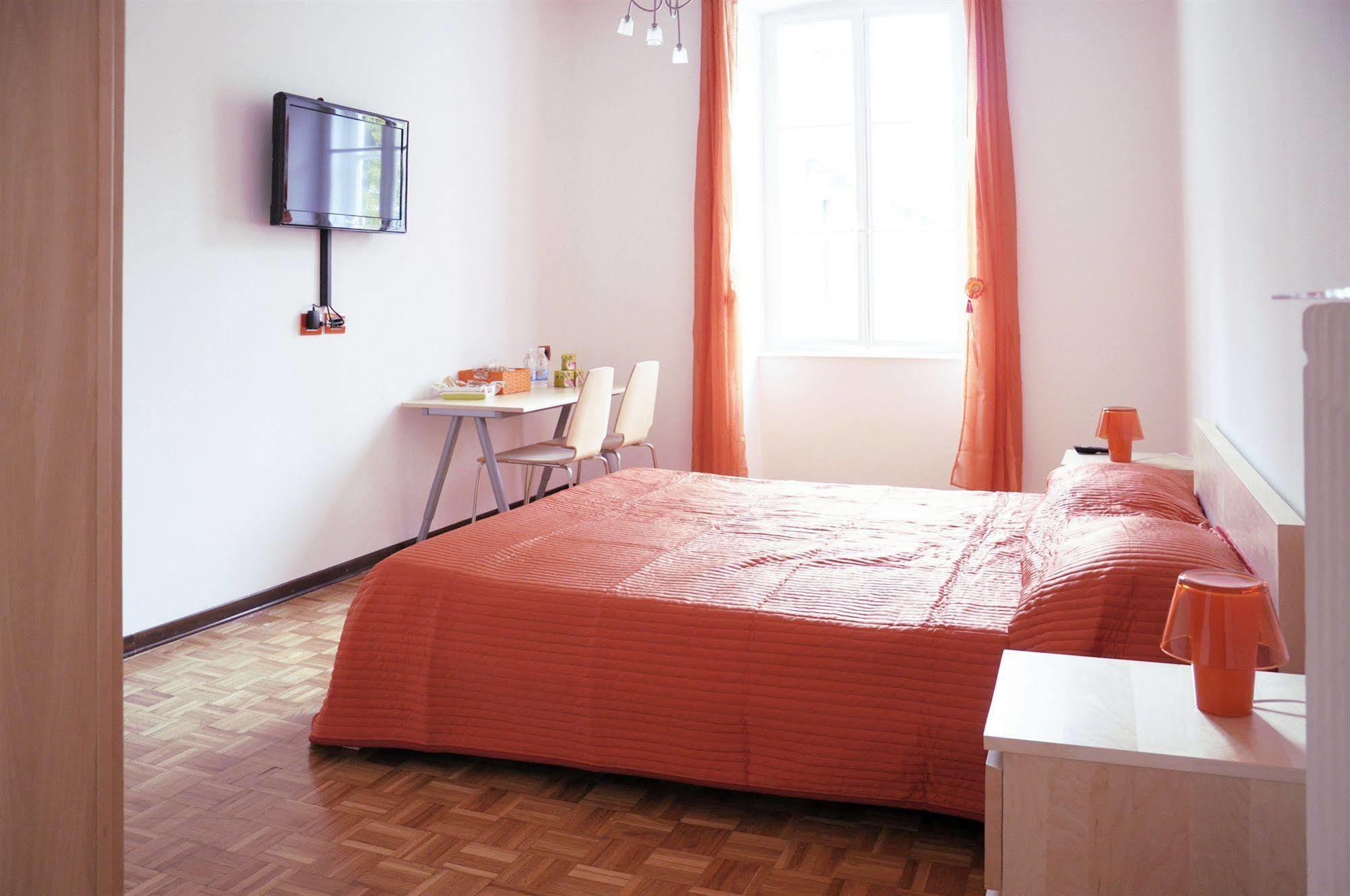 B&B Trieste Plus מראה חיצוני תמונה